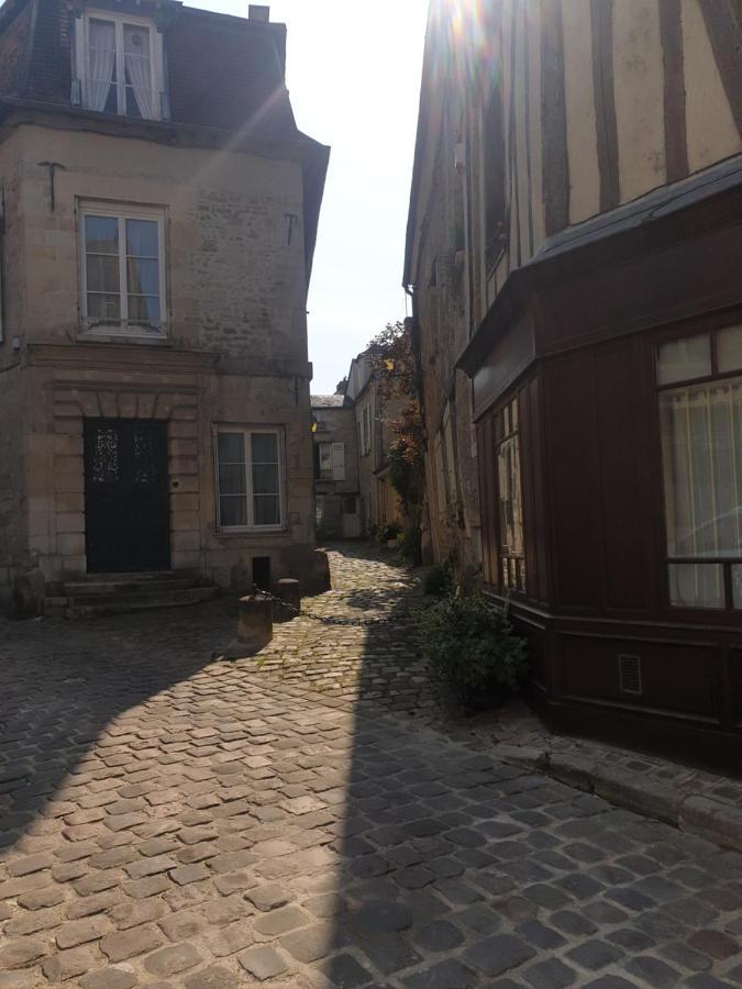 Apartment Le Senlipin, Centre Ville, Coeur De Senlis, Proche Parc Asterix Senlis (Oise)